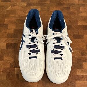 Men's White and Blue Athletic Shoes